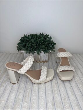 Braided Strap White Block-Heel Sandals, size 8